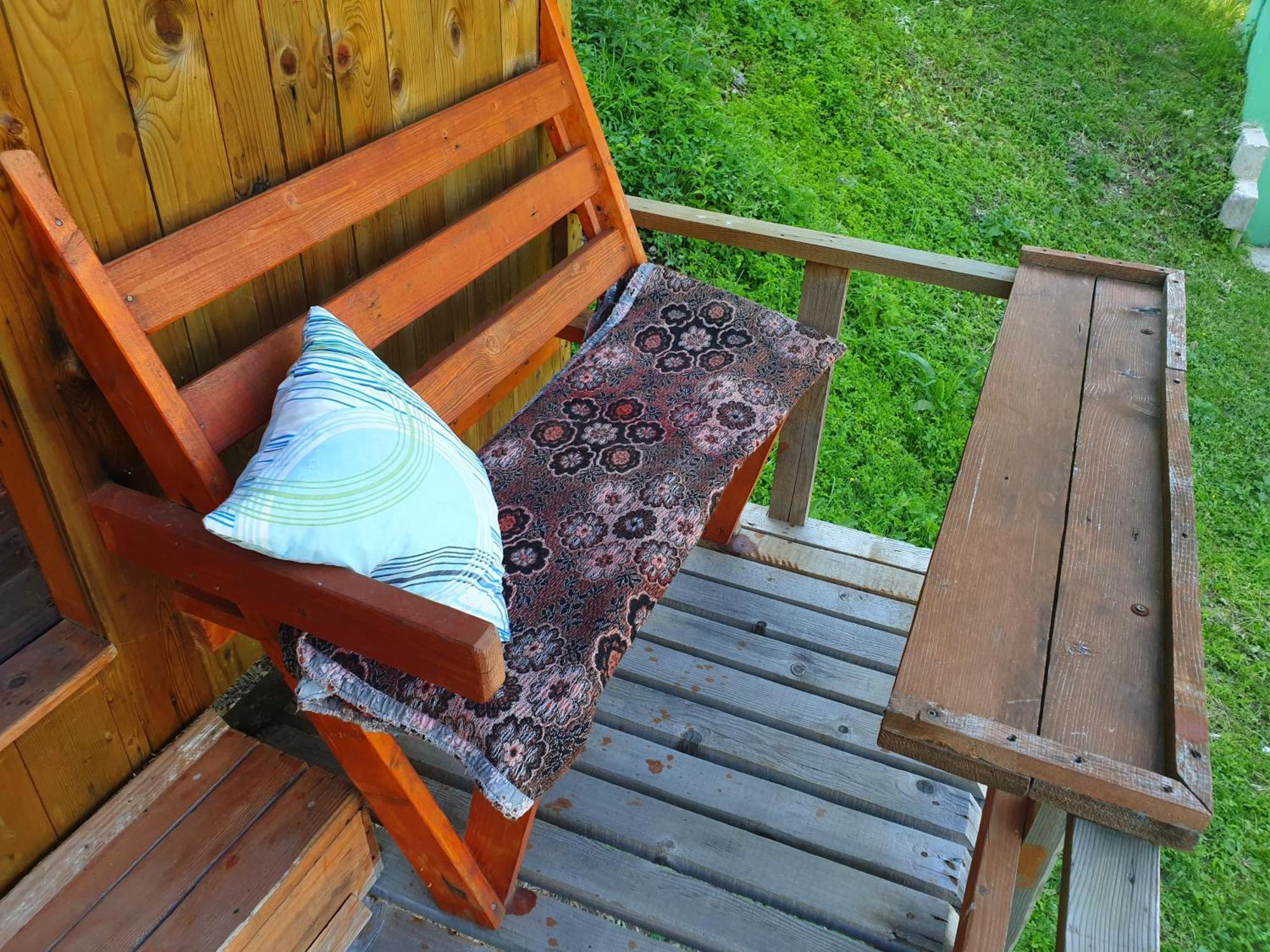 Kamp Vrbnica Hotell Plužine Rum bild