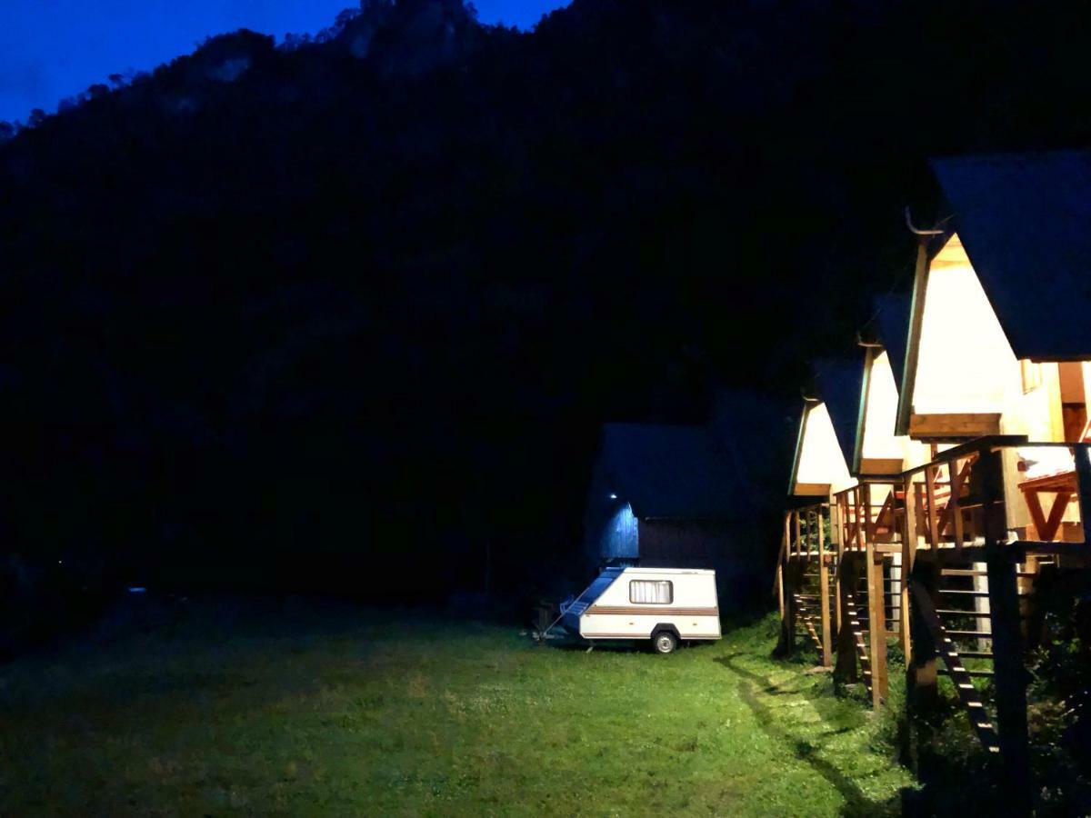 Kamp Vrbnica Hotell Plužine Exteriör bild