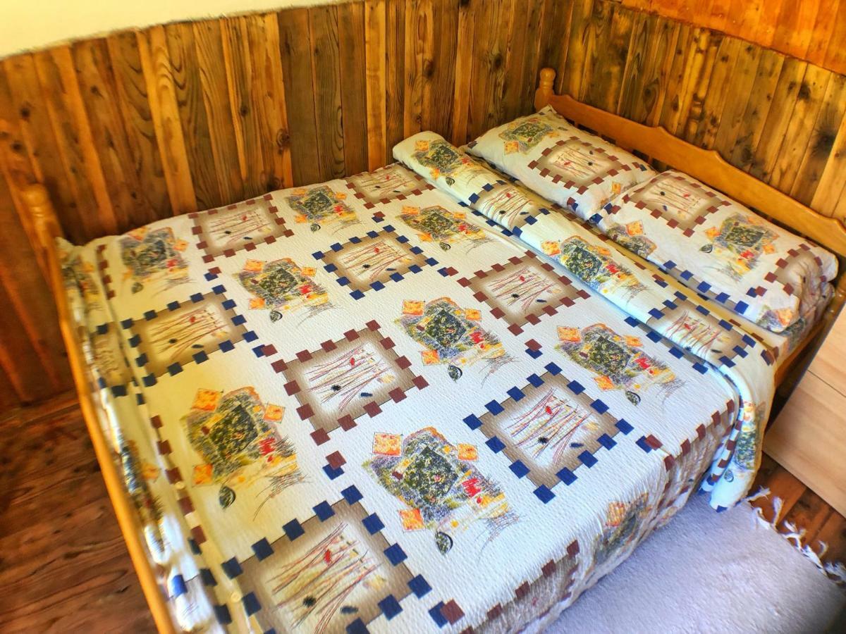 Kamp Vrbnica Hotell Plužine Exteriör bild